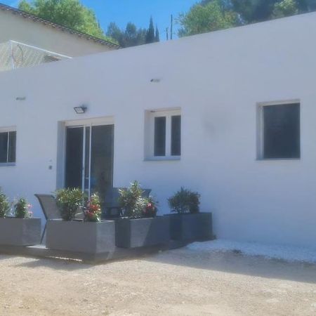 Bas De Villa Au Calme Marsilia Exterior foto
